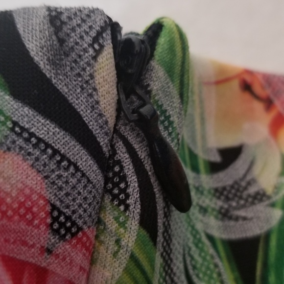 NY&C Floral Pencil Skirt - Picture 6 of 7